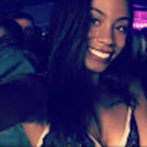 Meet your Posher, Tenisha